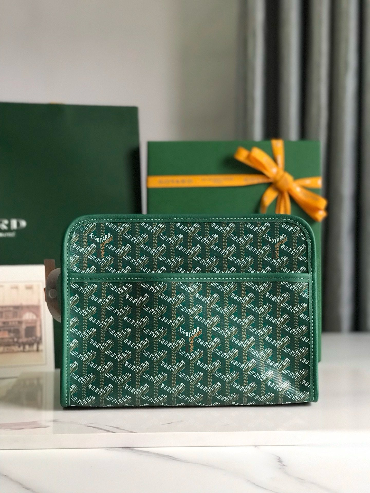 GYD Jouvence Toiletry Bag