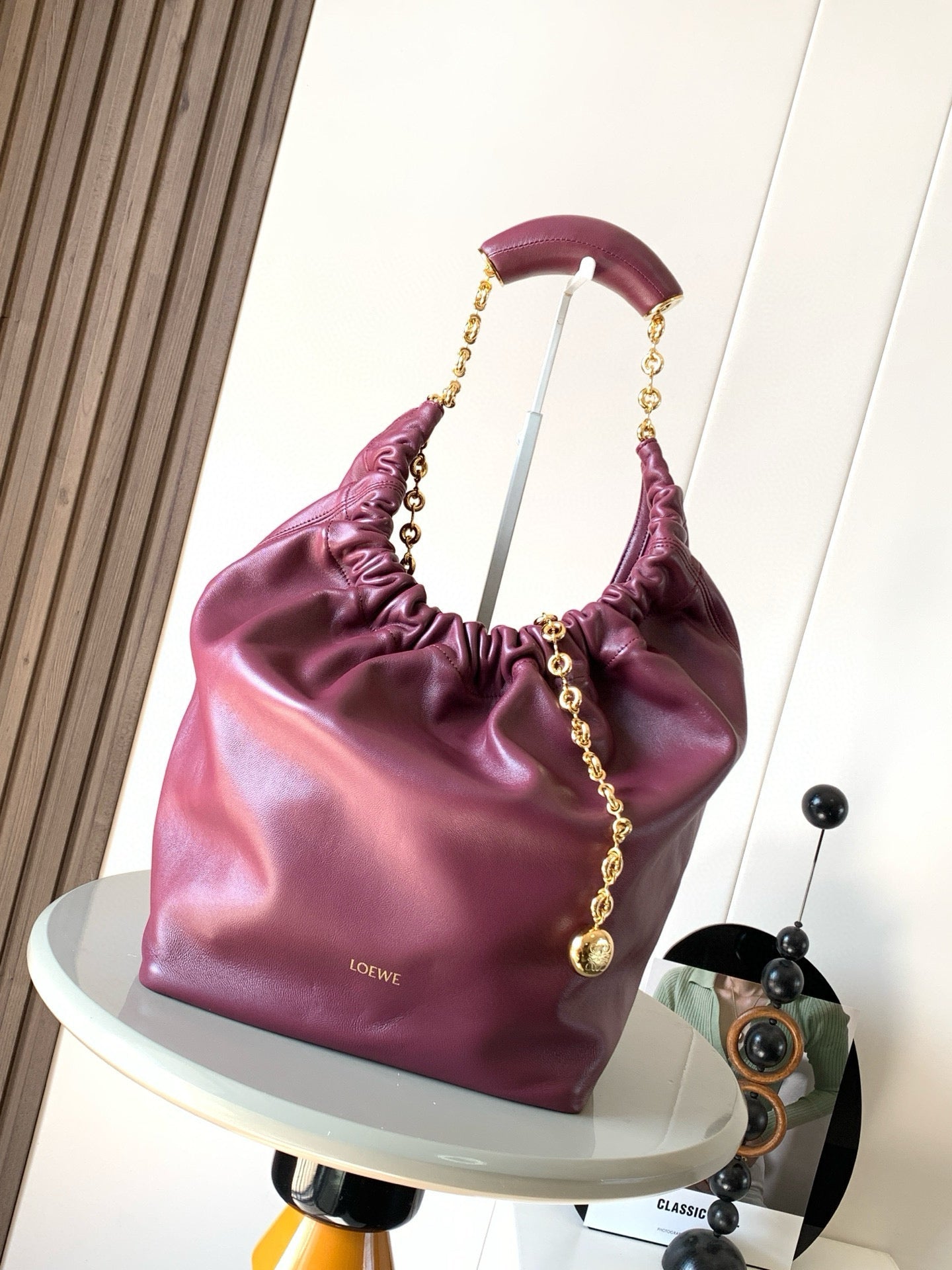 LW Squeeze Leather