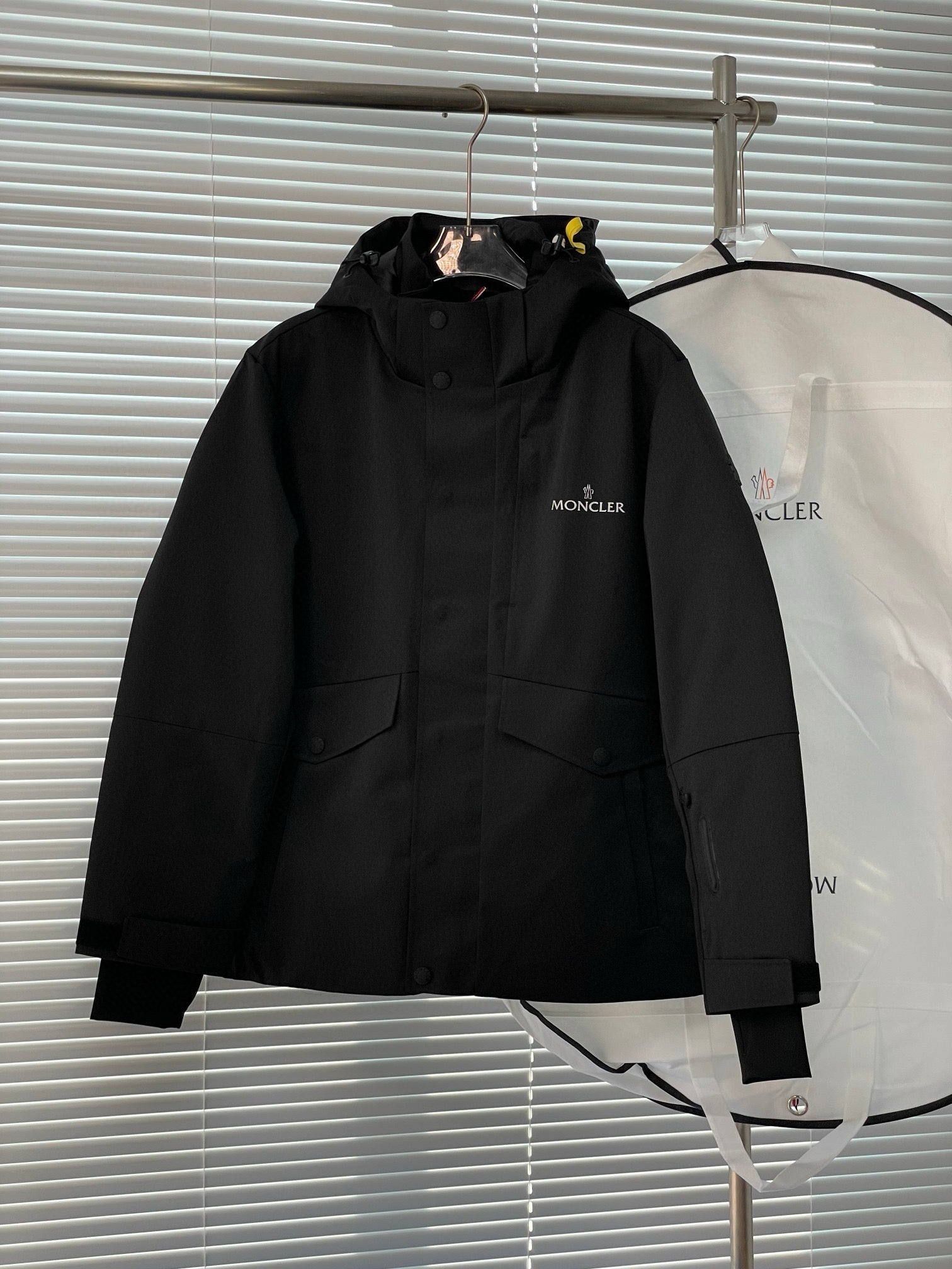 MNC Jacket