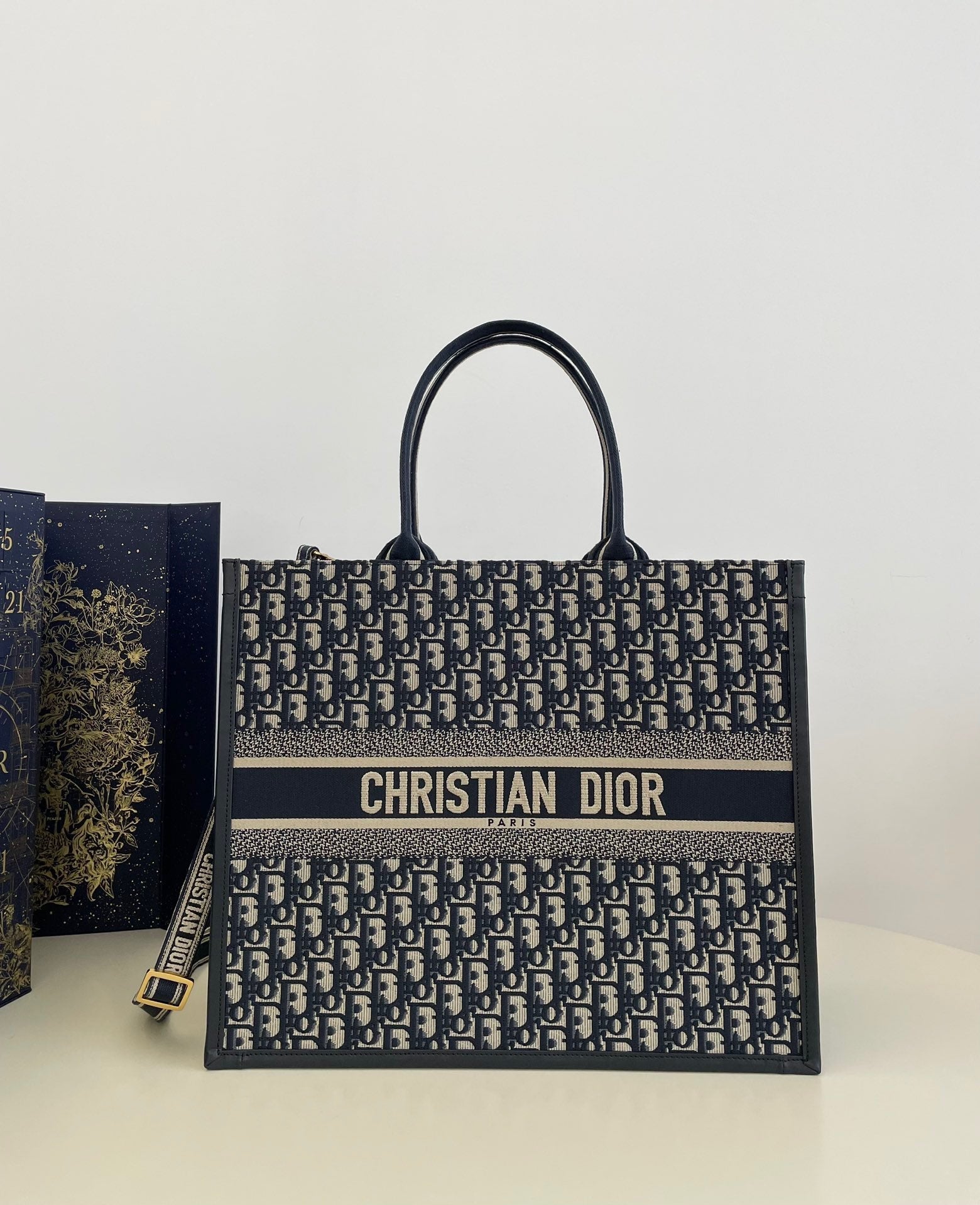 CD Book Tote