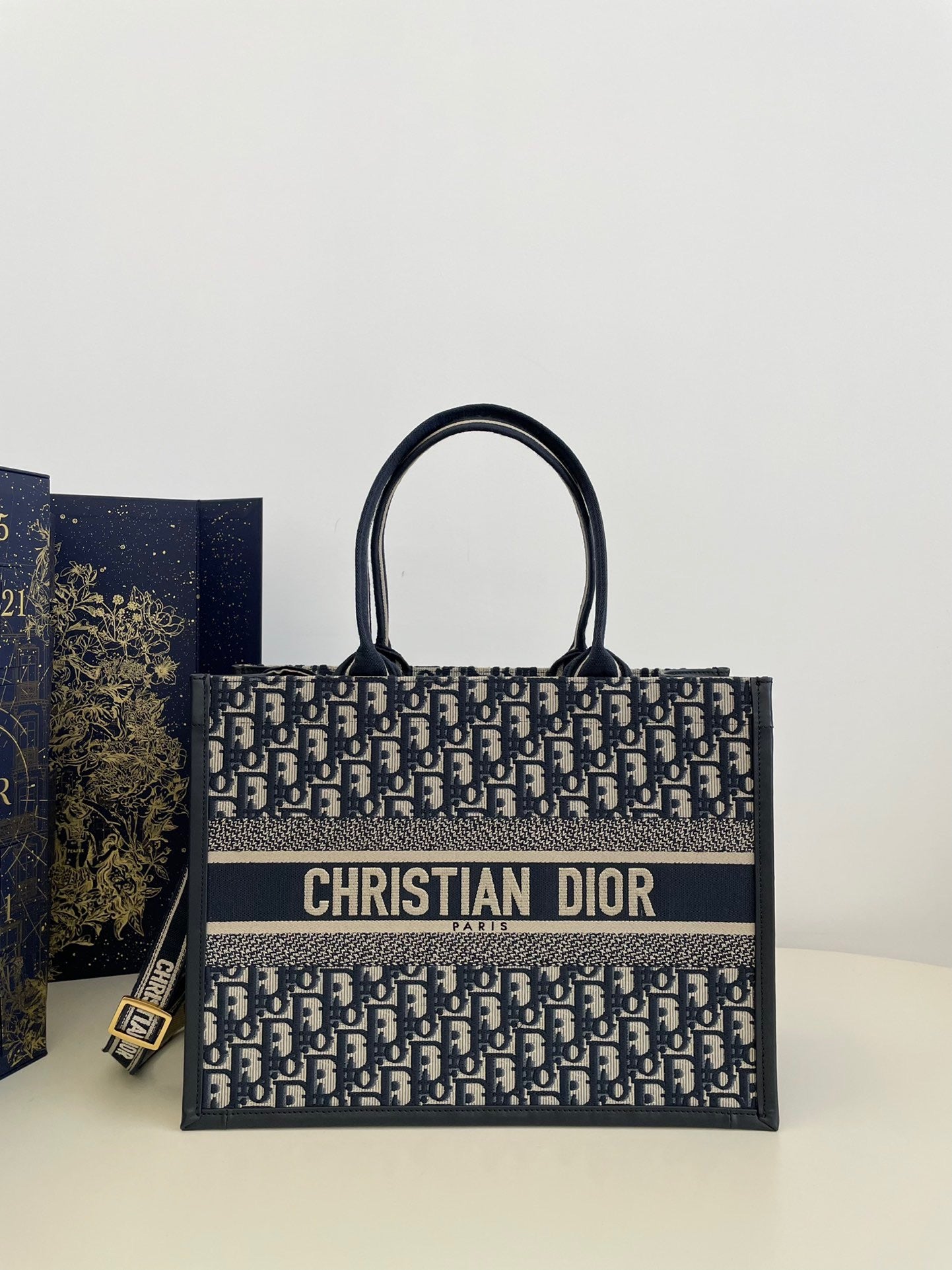 CD Book Tote