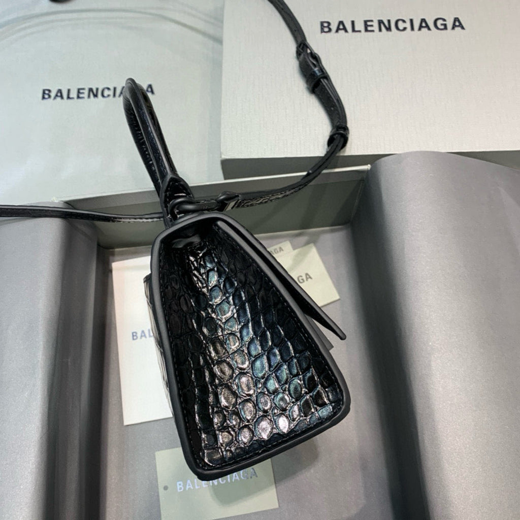 BLC Hourglass Mini