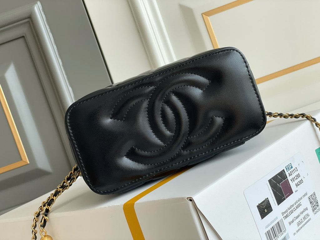 CNL 24C Vanity Bag