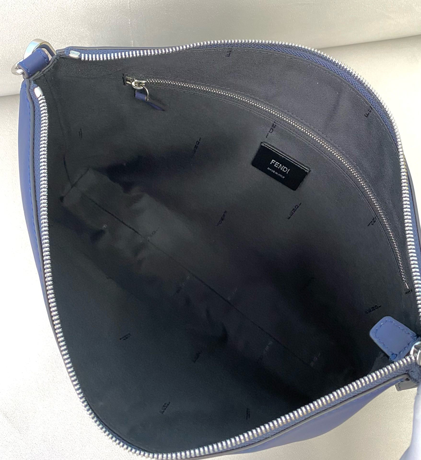 FD Messenger Bag
