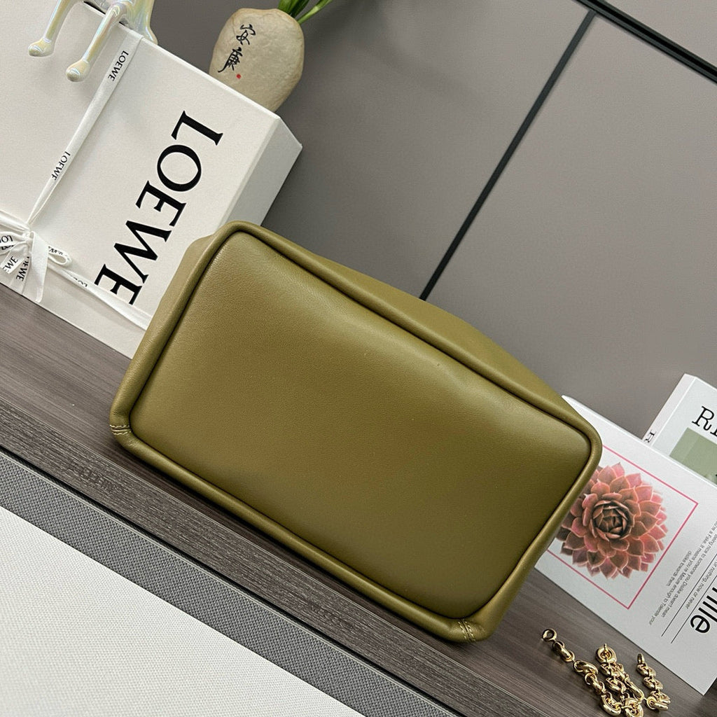 LW Squeeze Purse
