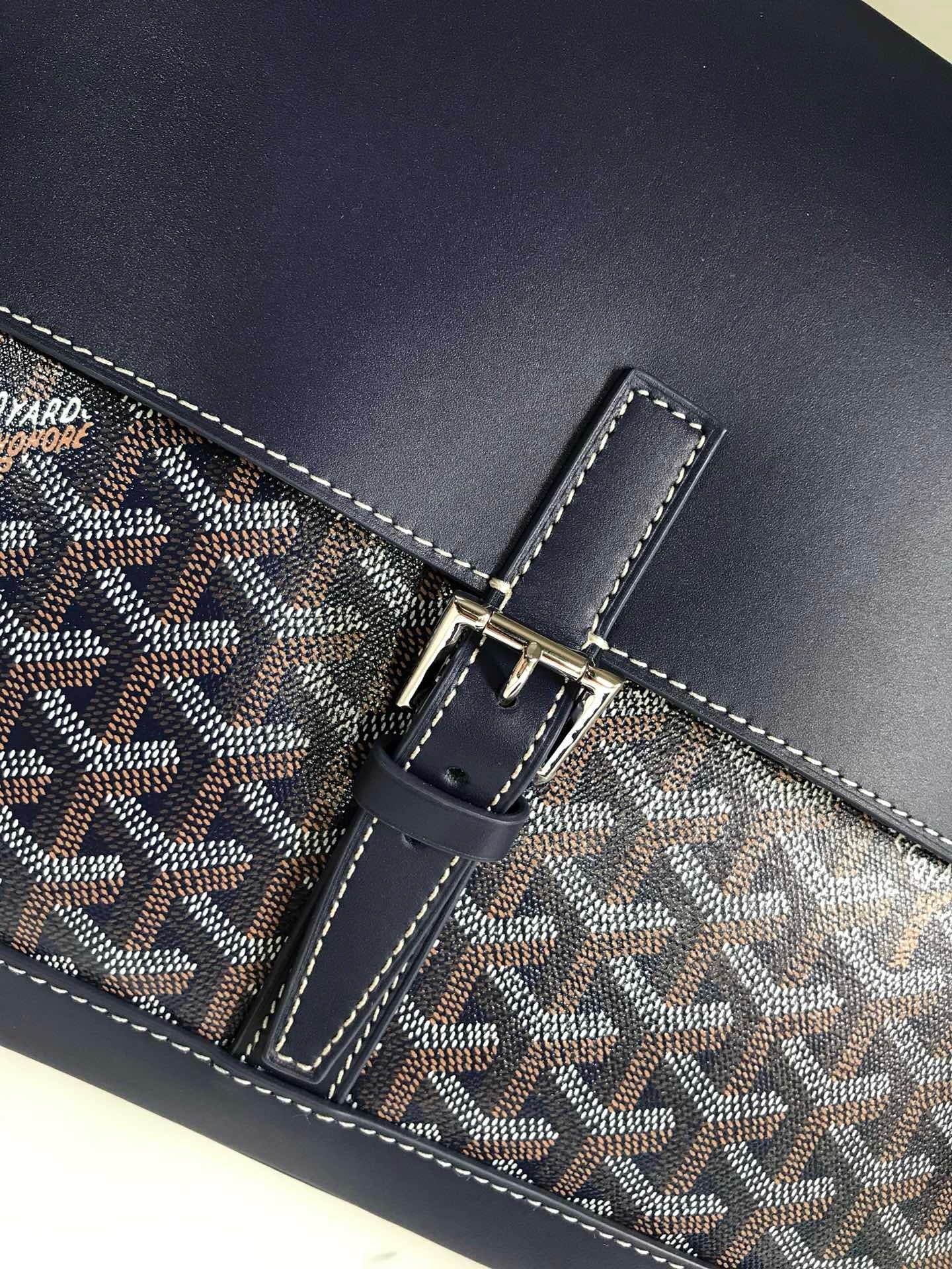 GYD Messenger Bag