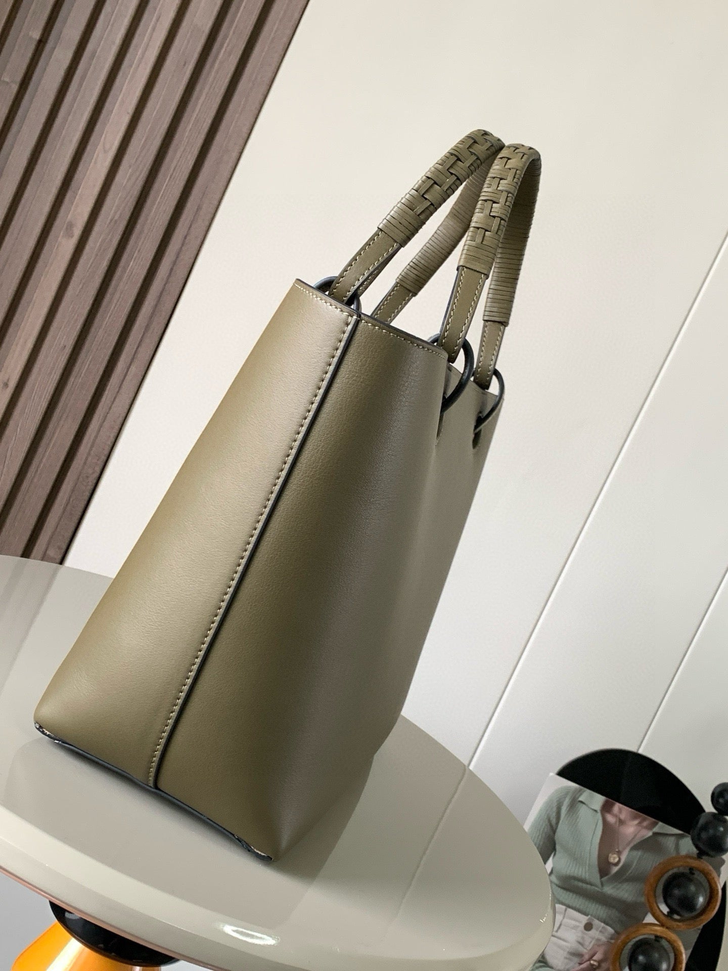 LW Anagram Tote