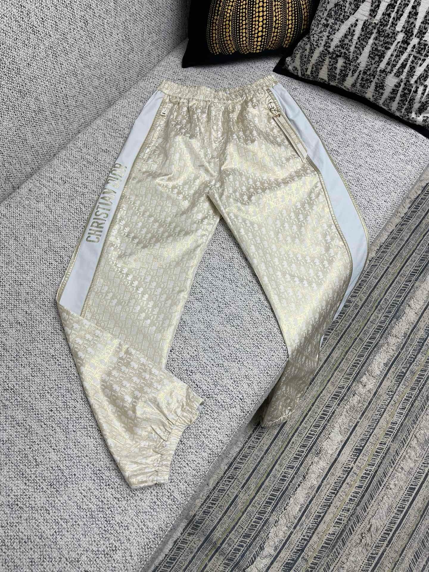 CD Jacket + Shorts