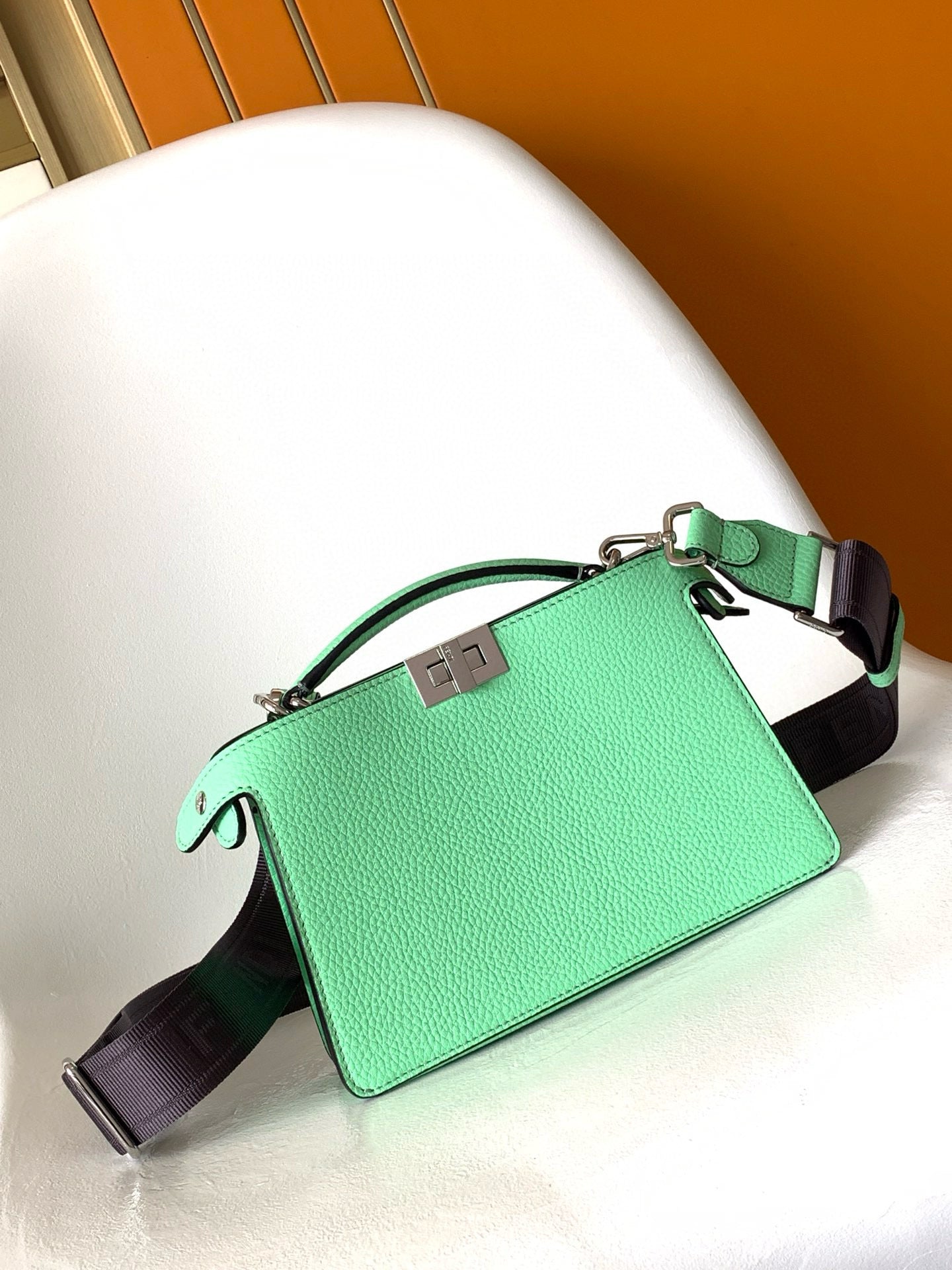 FD Peekaboo Bag