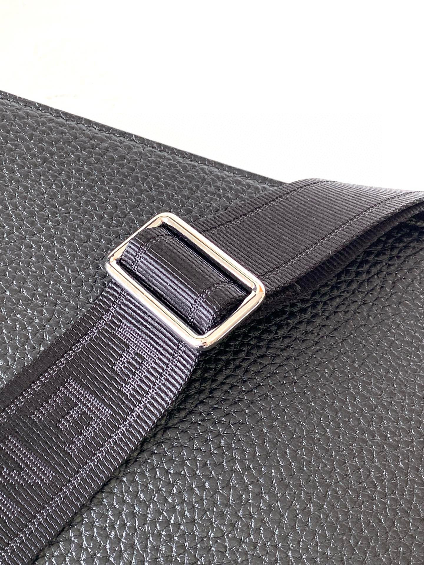 FD Peekaboo Bag