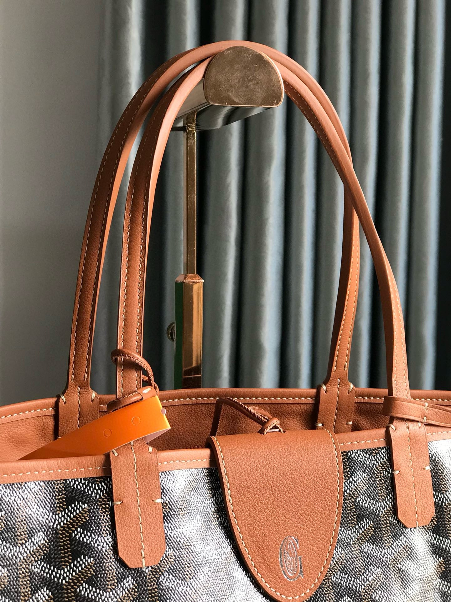 GYD Reversible Anjou