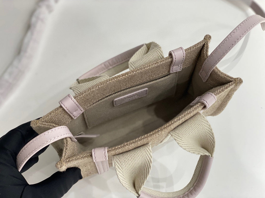CHL Woody Tote Bag