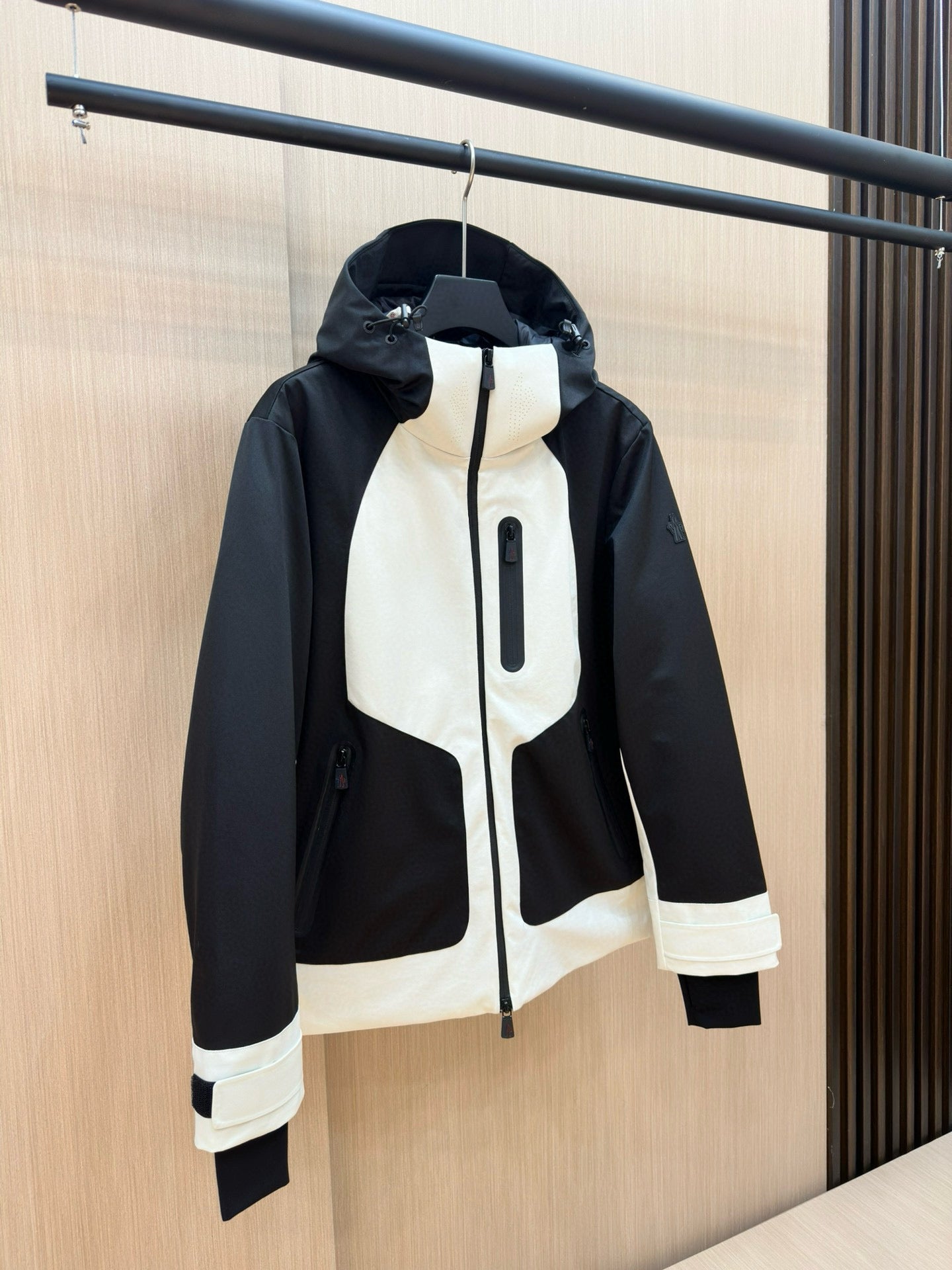 MNC Jacket