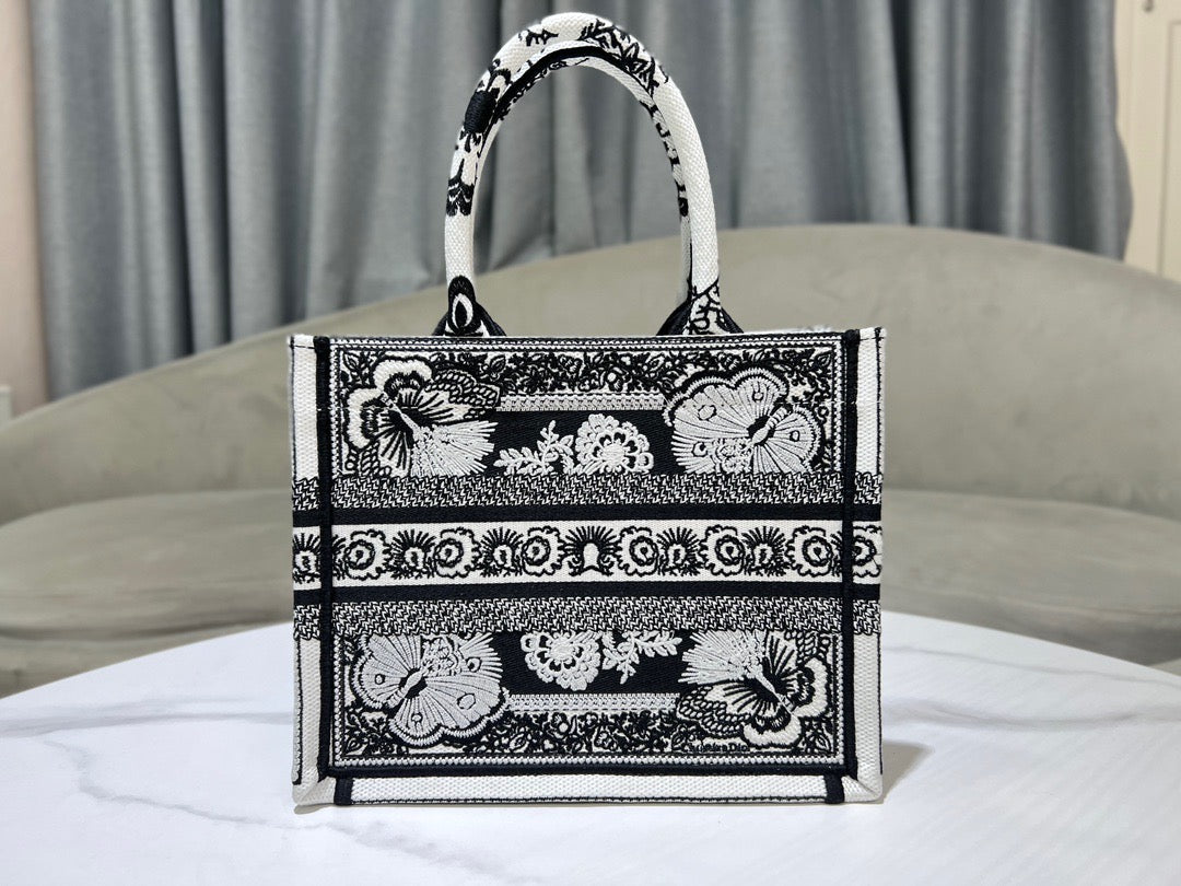 CD Book Tote