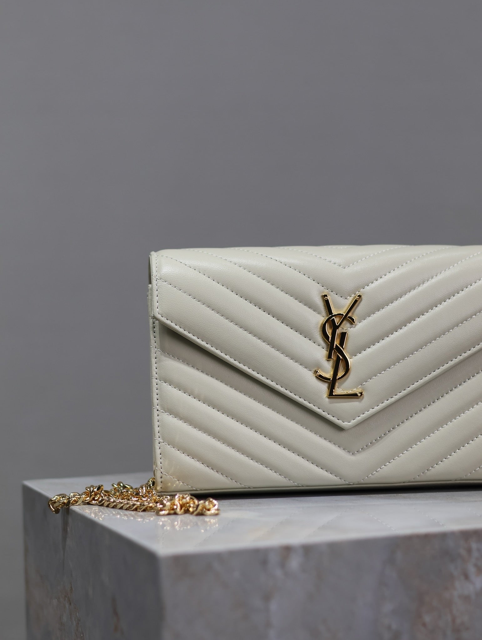 YVT Envelope