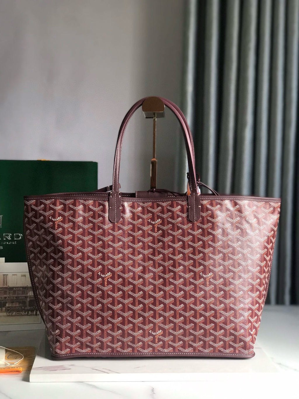 GYD Reversible Anjou