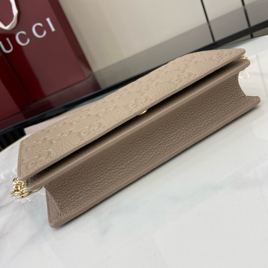 GC Emblem Shoulder Bag