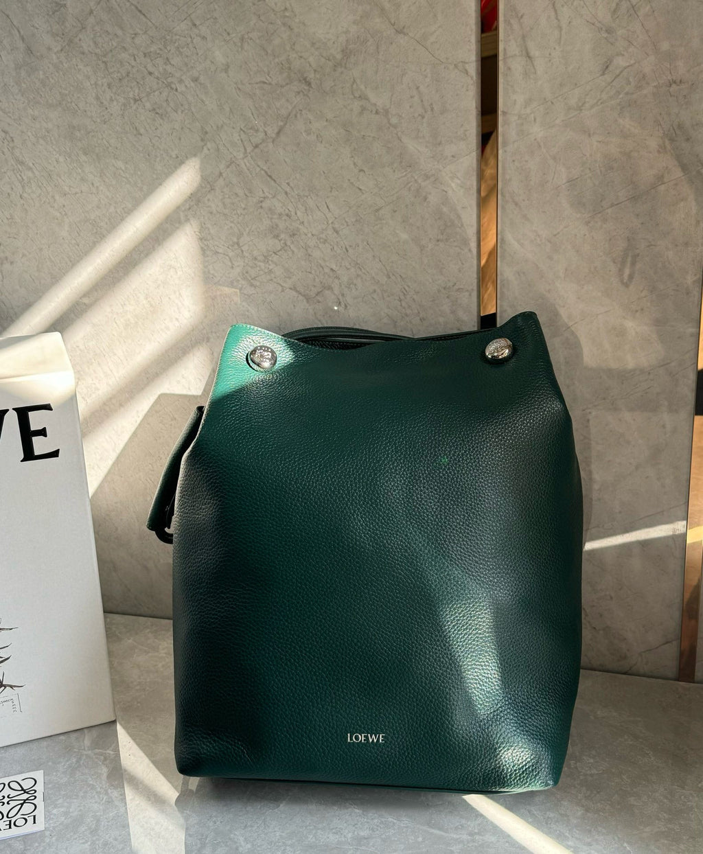 LW Pebble Hobo