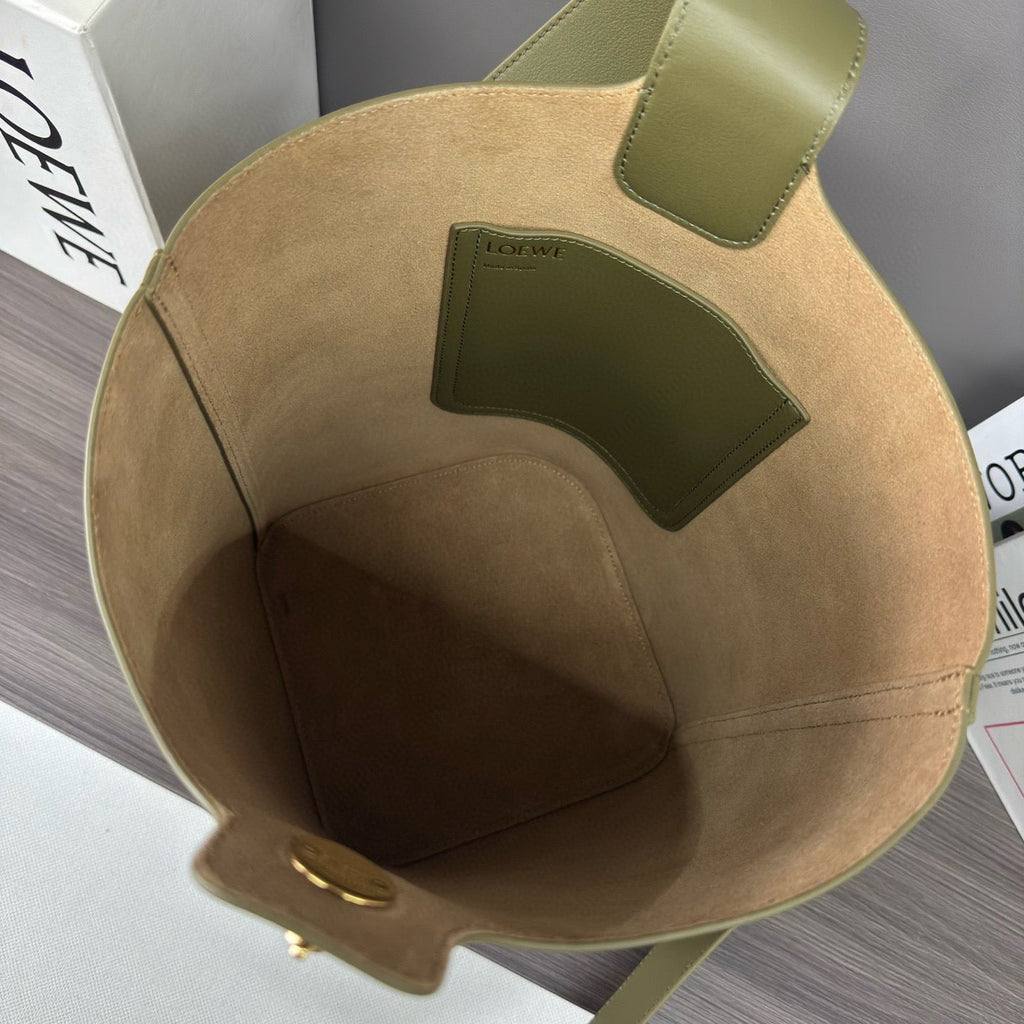 LW Pebble Bucket