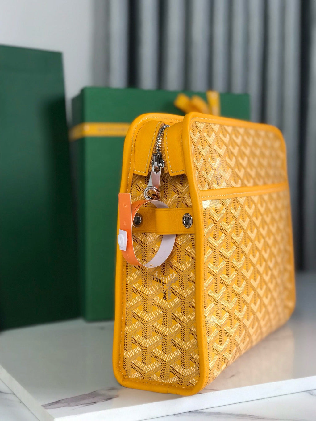 GYD Jouvence Toiletry Bag