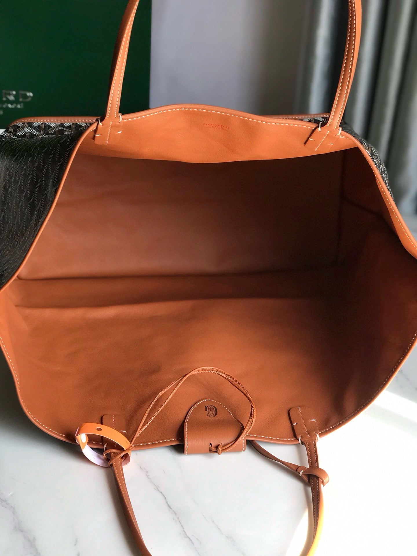 GYD Reversible Anjou