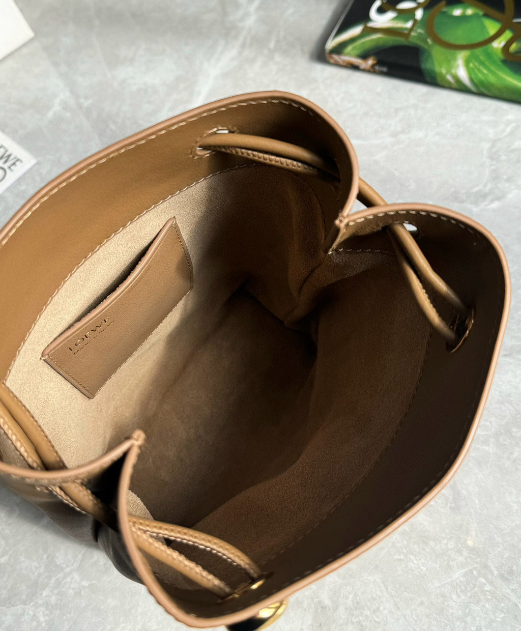 LW Pebble Leather