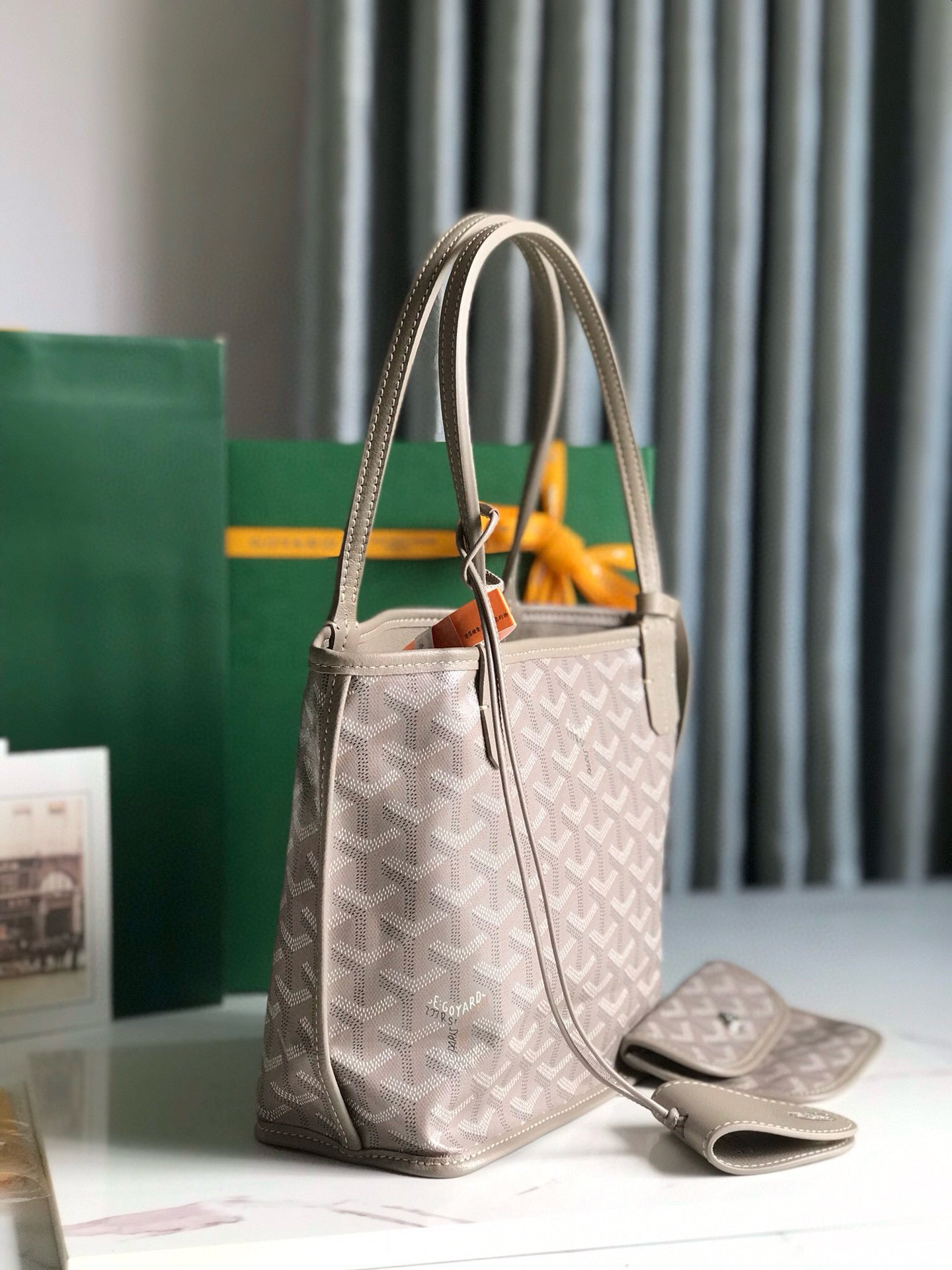 GYD Reversible Anjou Mini