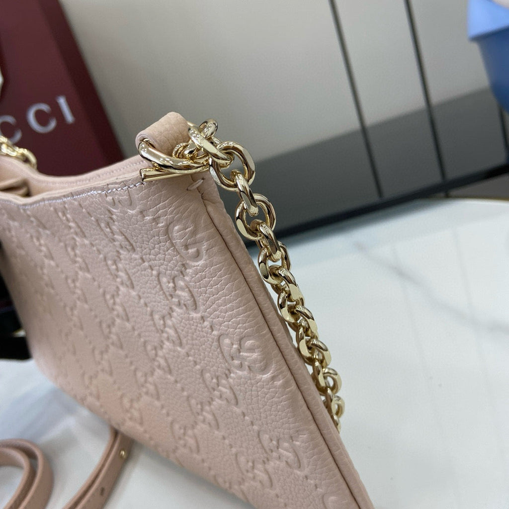 GC Emblem Shoulder Bag