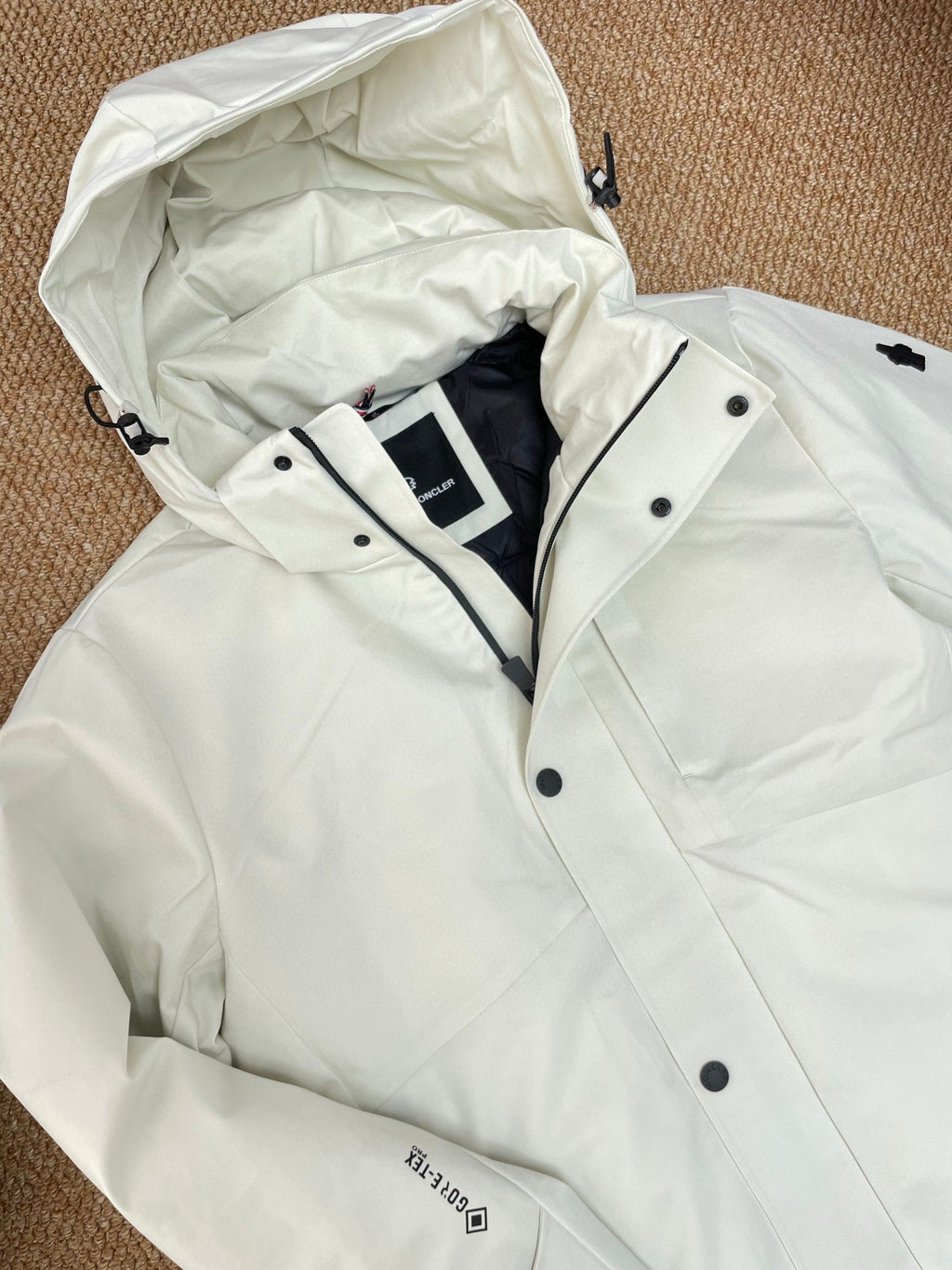 MNC Windbreaker