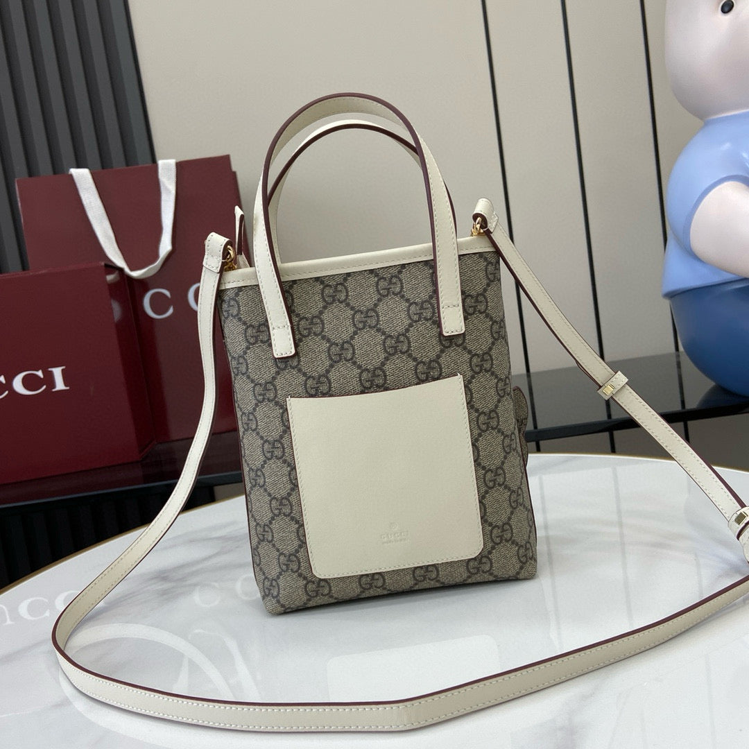 GC Bucket Bag