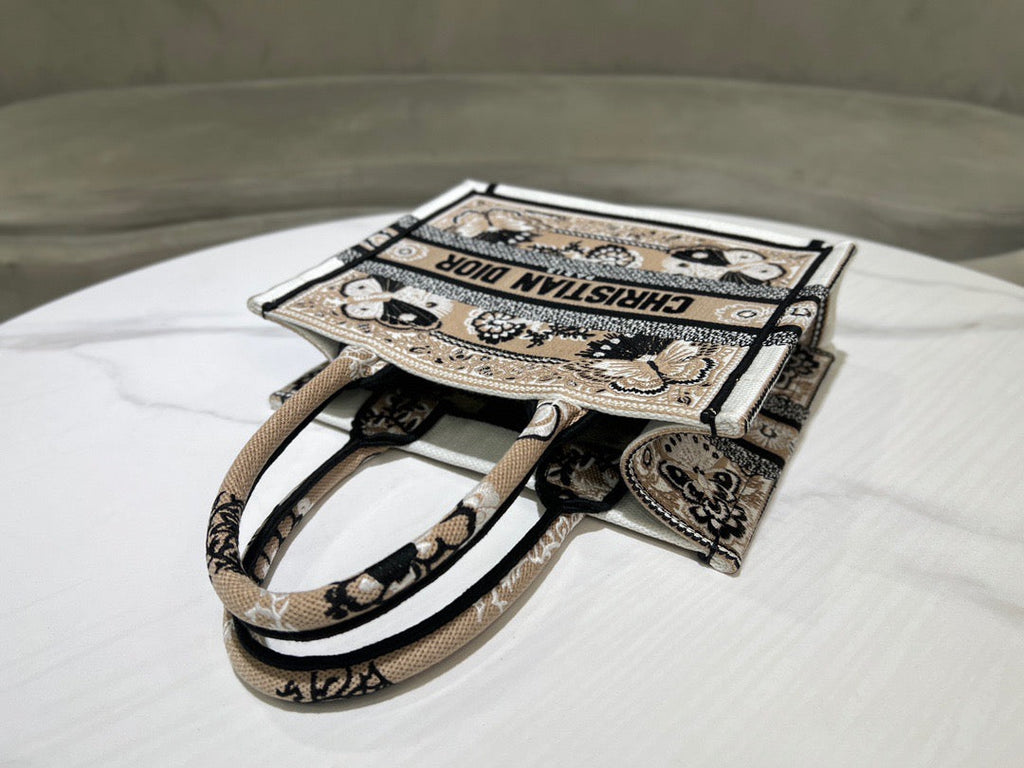 CD Book Tote