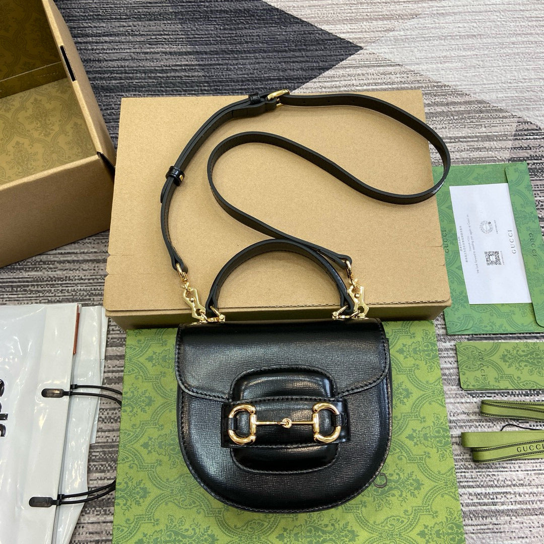 GC Horsebit