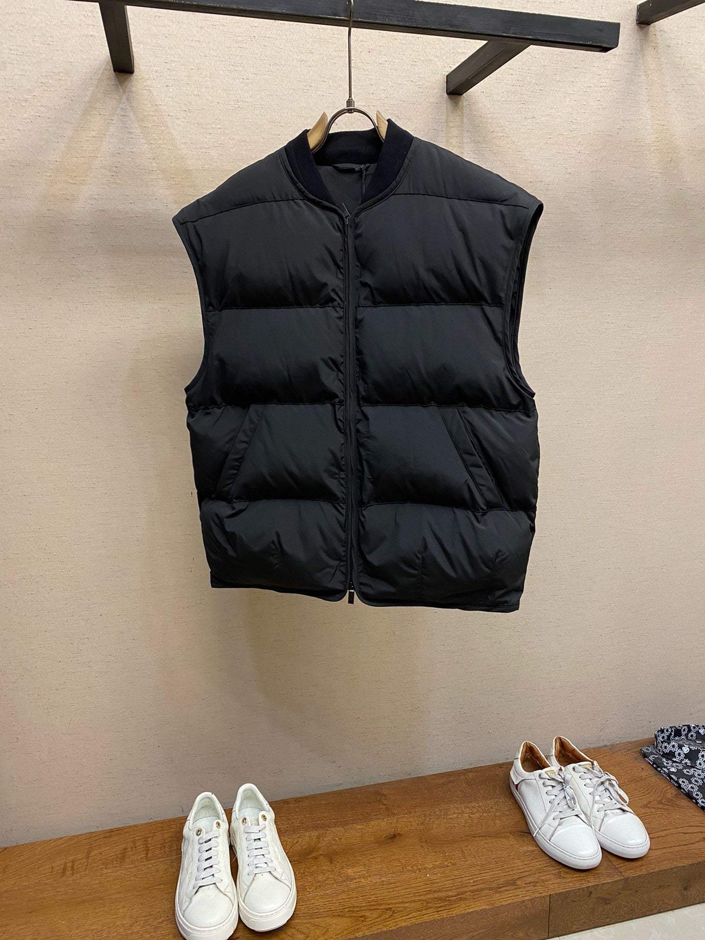 CD Puffer Jacket