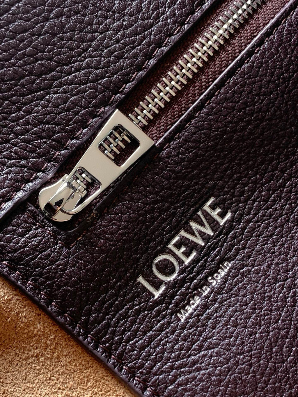 LW Pebble Leather