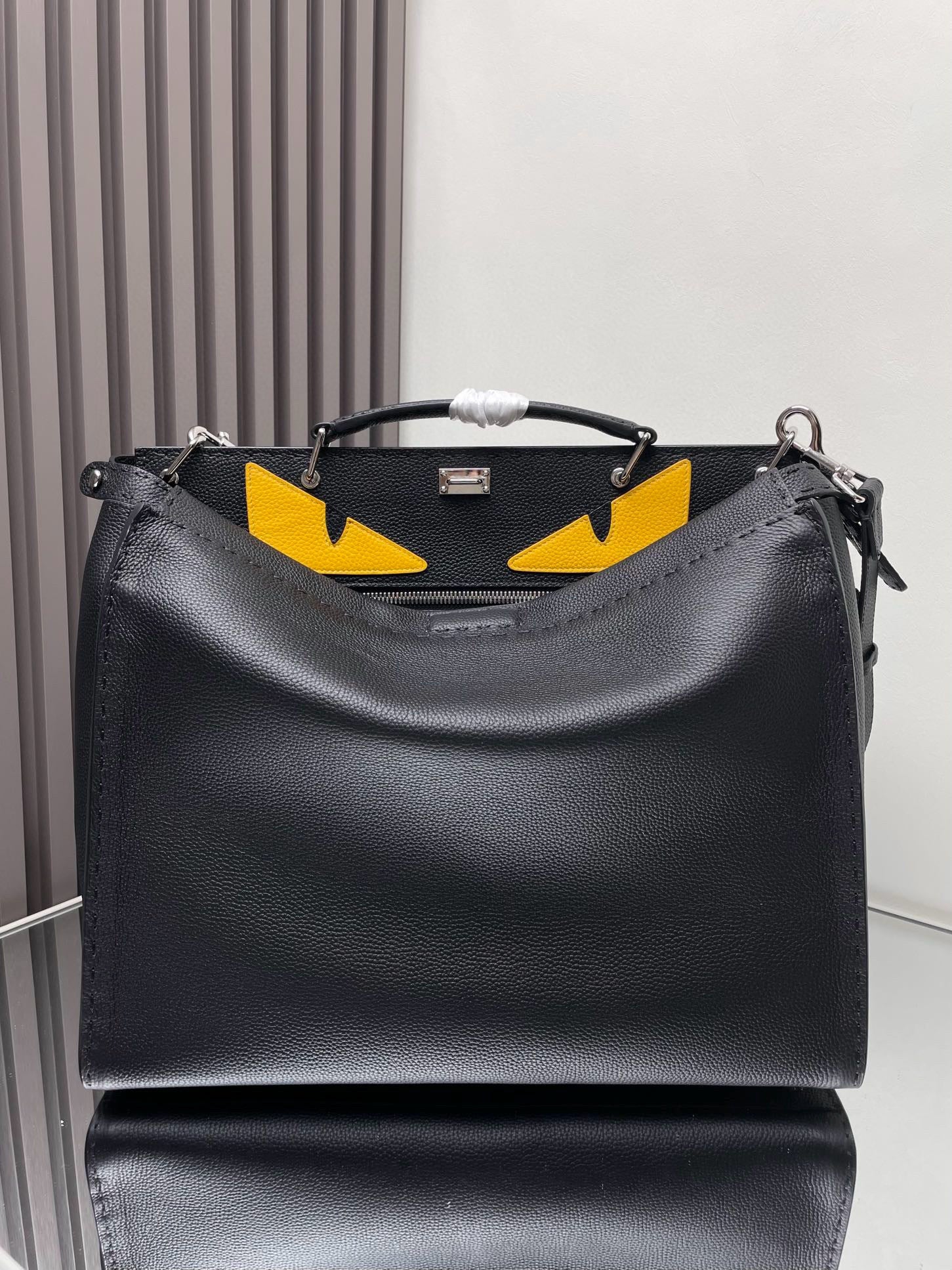 FD Peekaboo Bag
