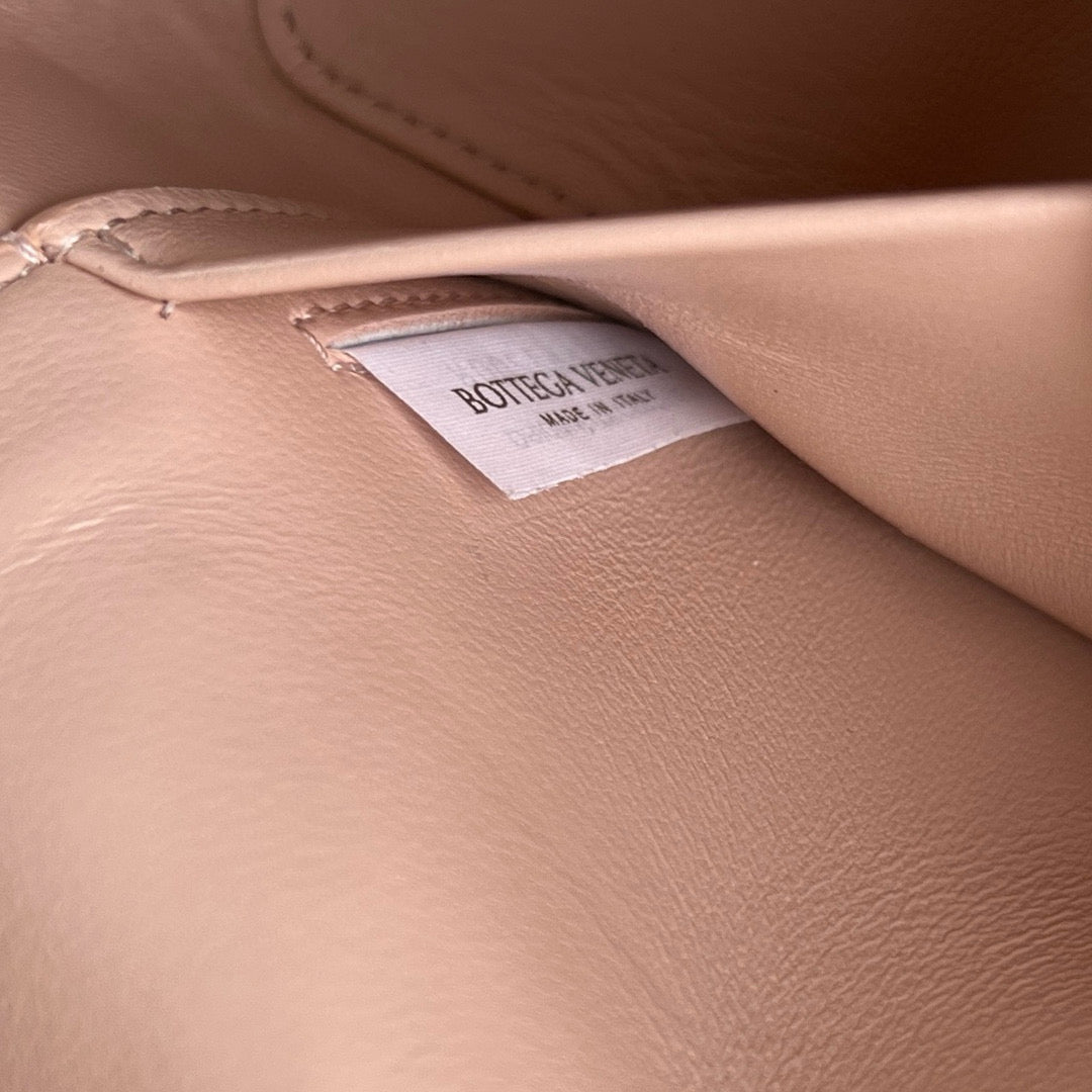 BTV Vanity Case