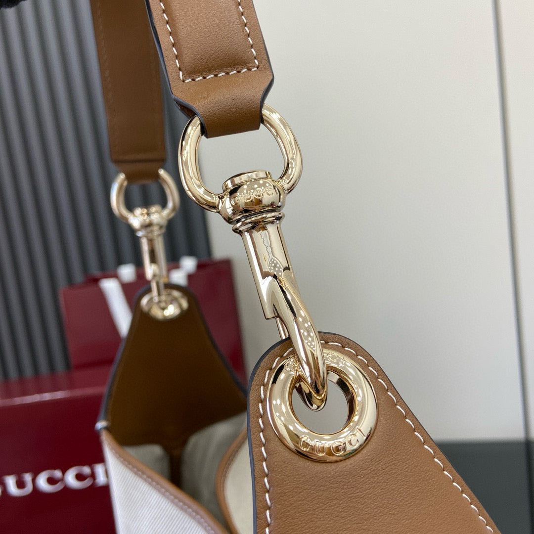 GC Shoulder Bag