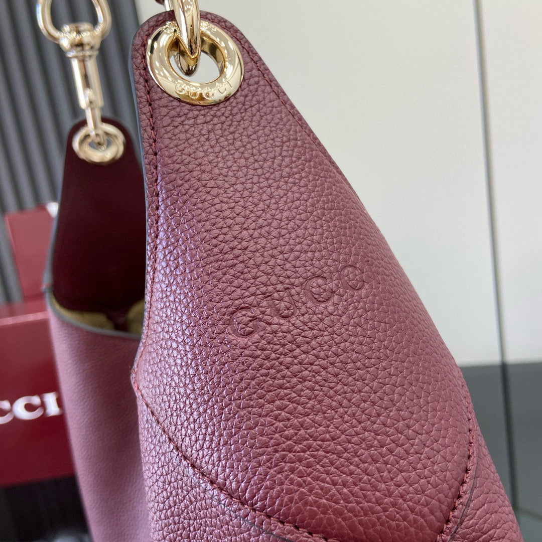 GC Shoulder Bag
