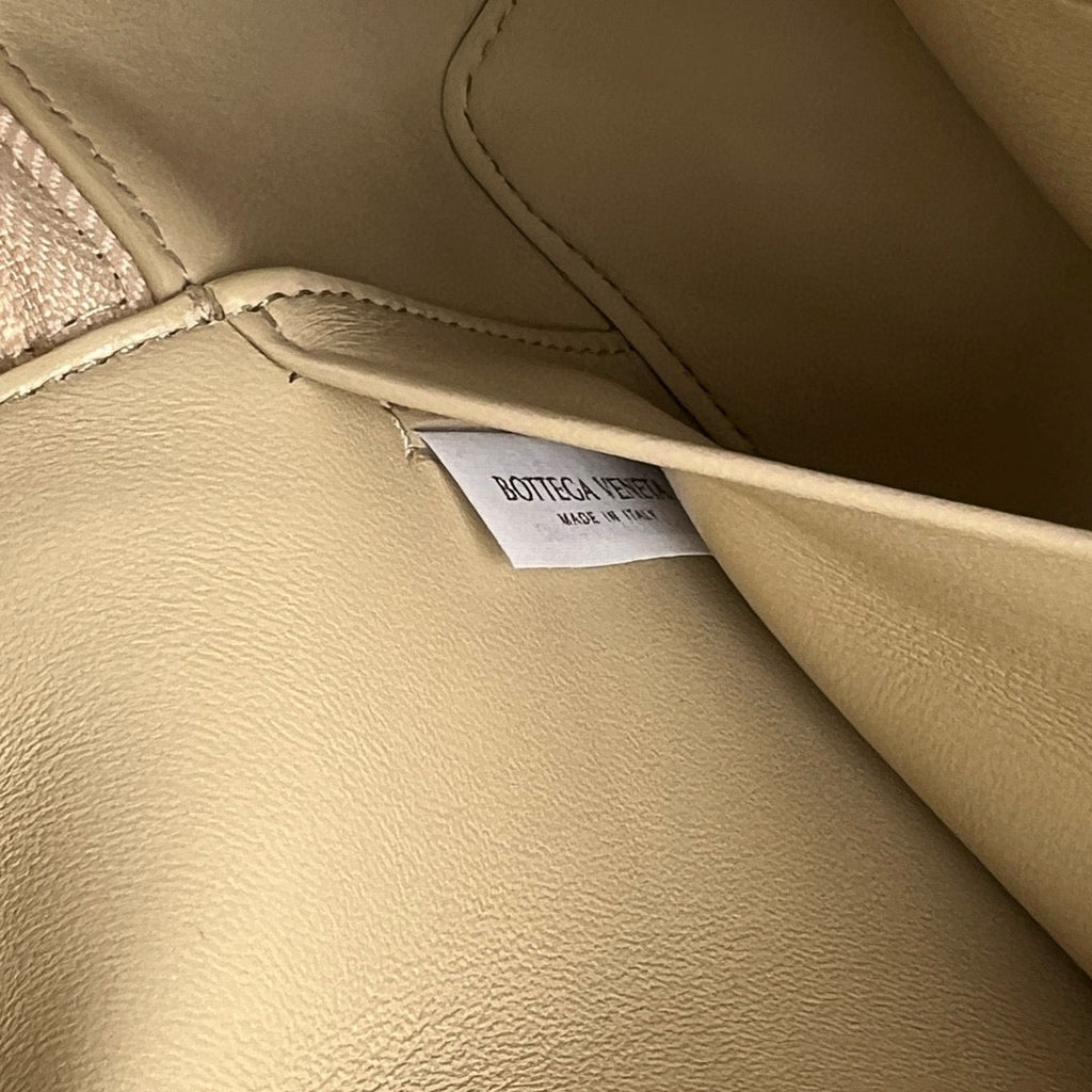 BTV Vanity Case