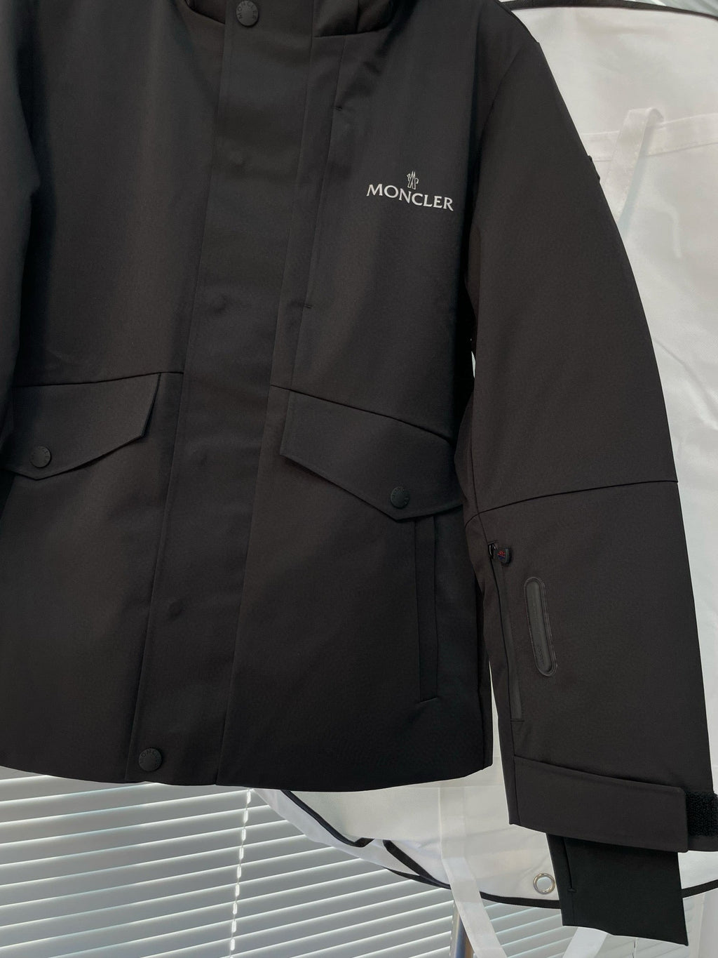 MNC Jacket