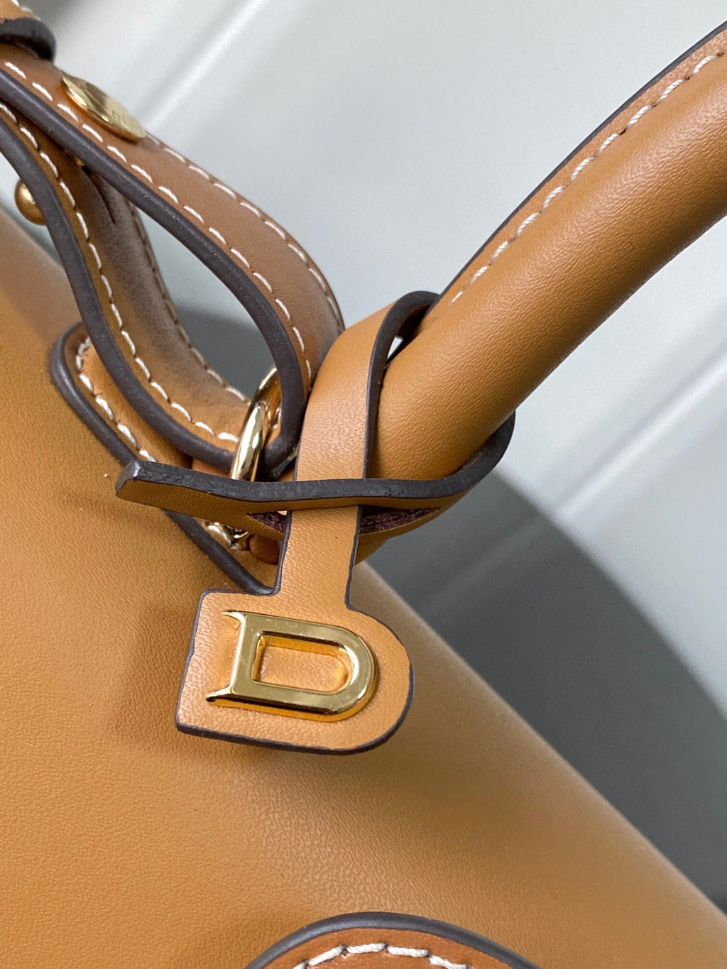 DLV Sling Bag