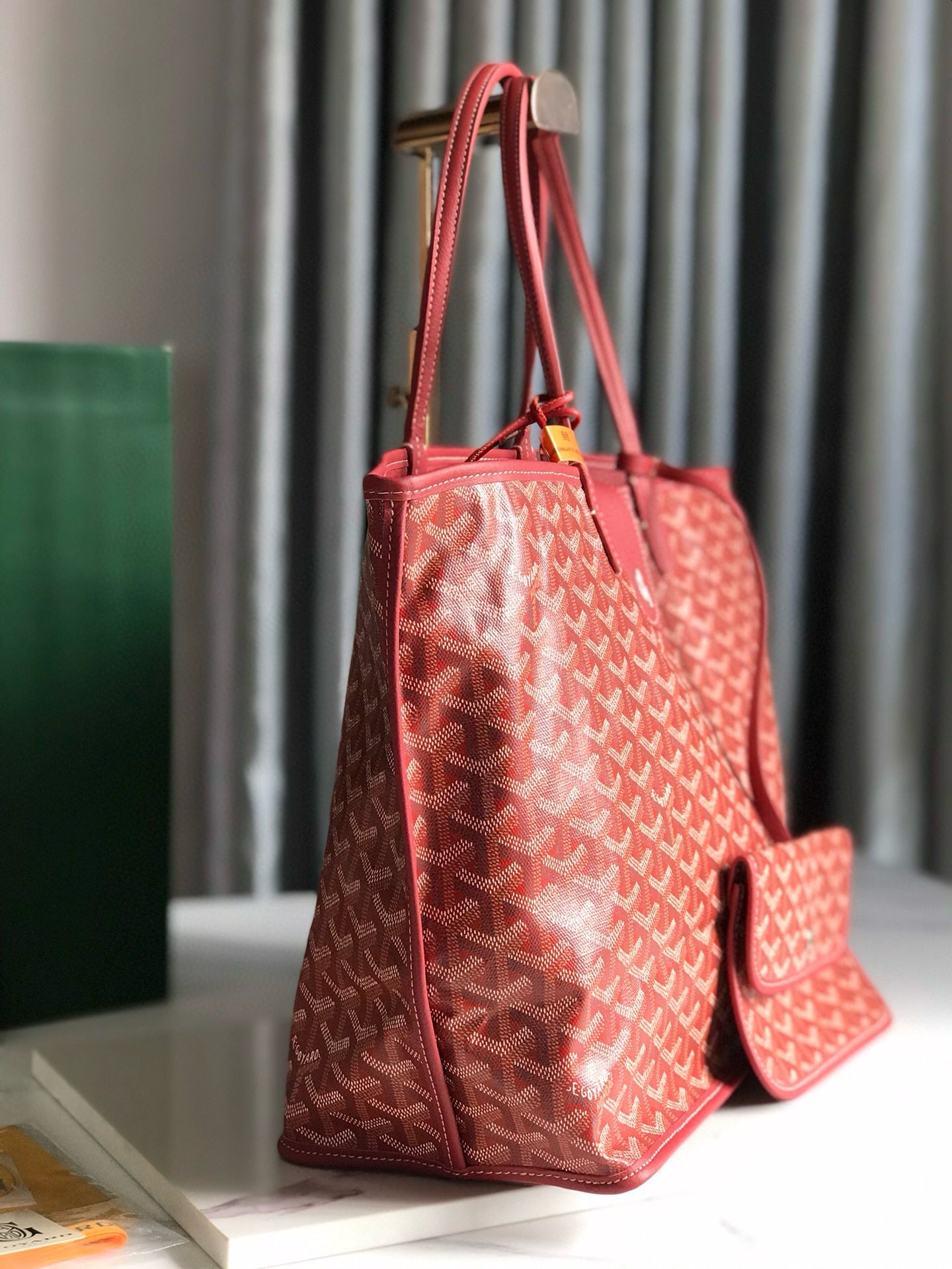 GYD Reversible Anjou