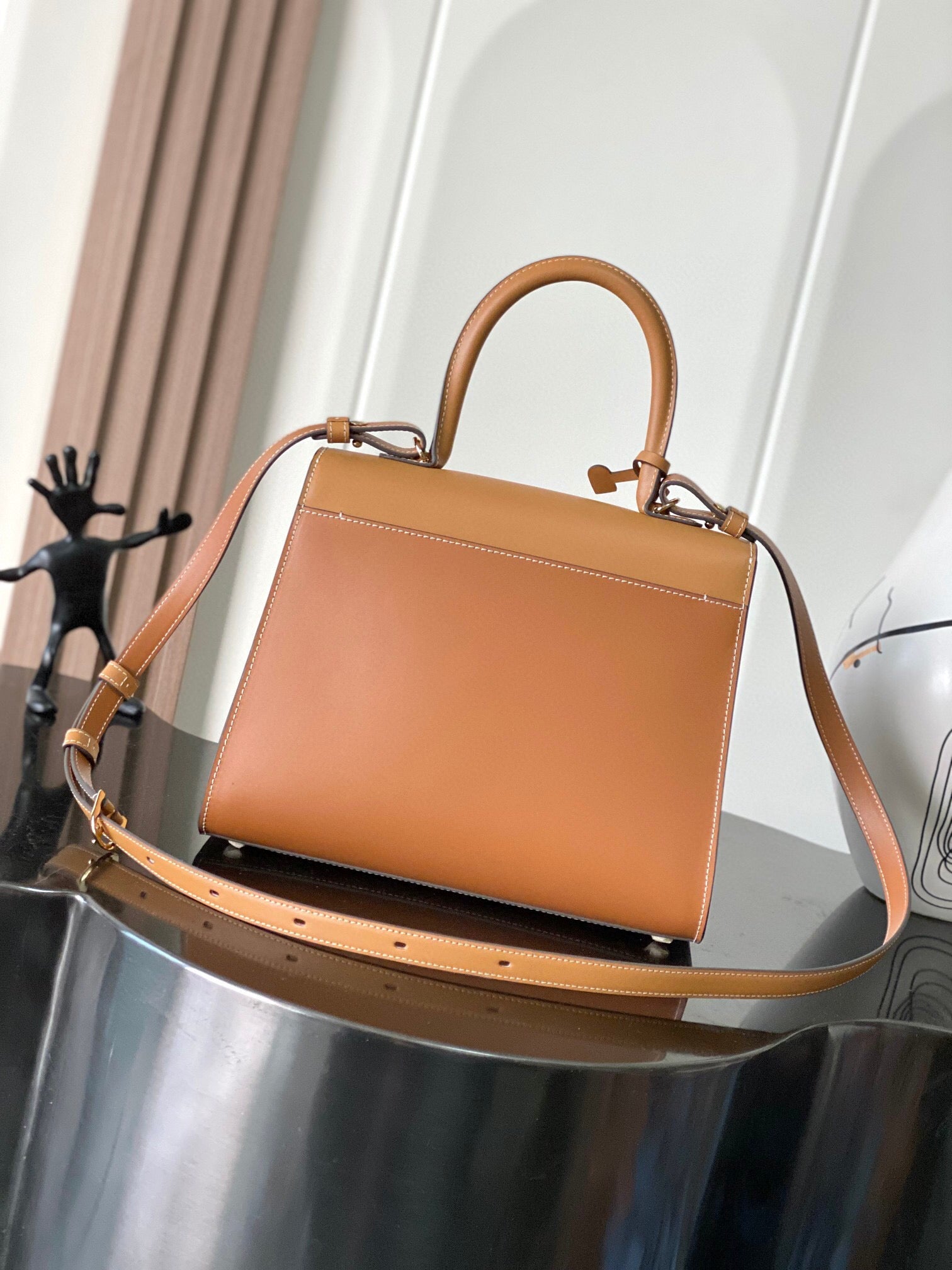DLV Sling Bag