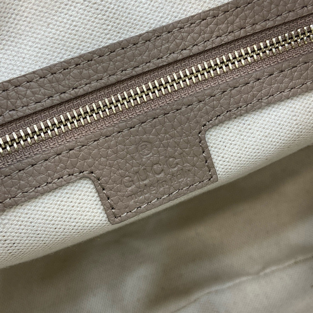 GC Emblem Shoulder Bag