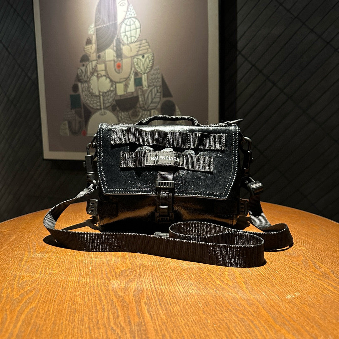 BLC Pocket Messenger Bag