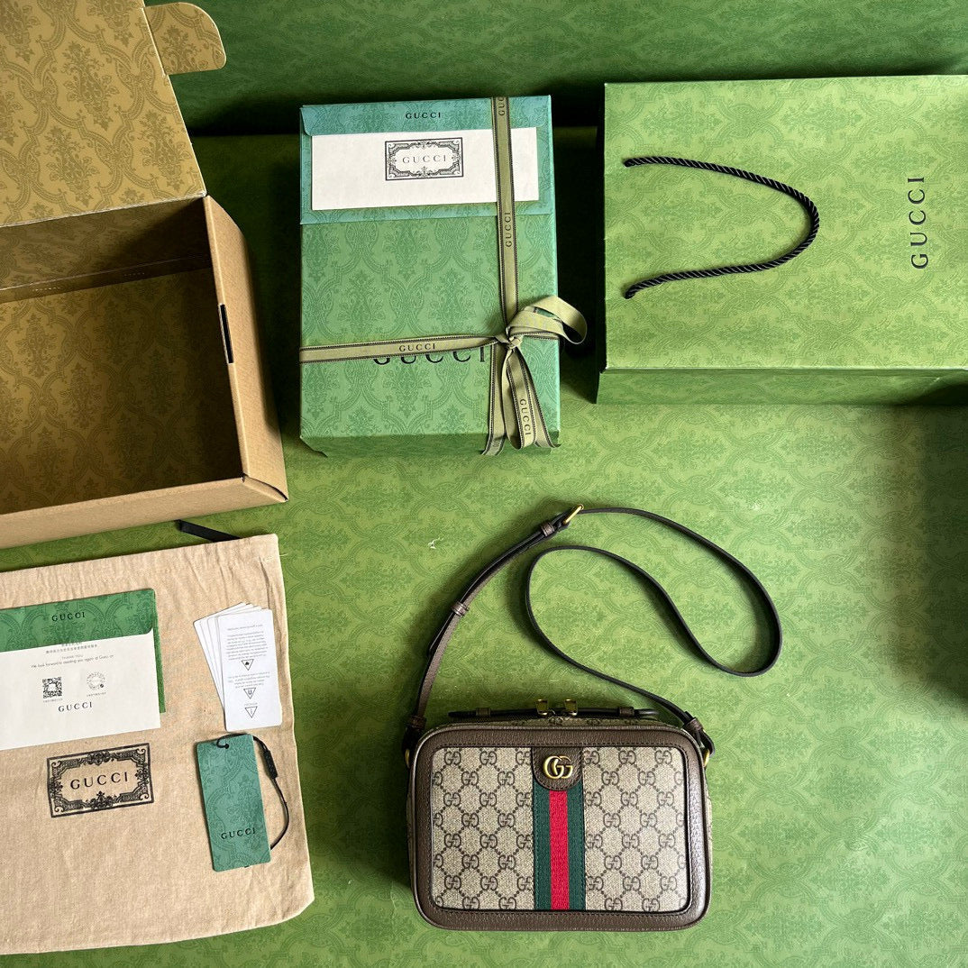 GC Crossbody Bag