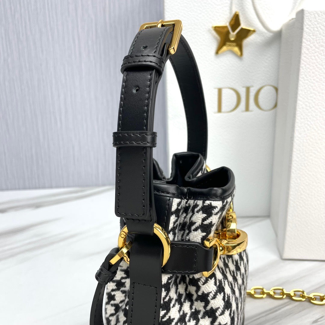 CD C’est Handbag