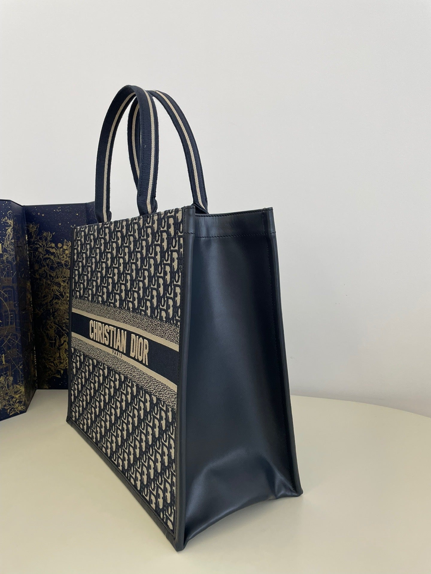 CD Book Tote