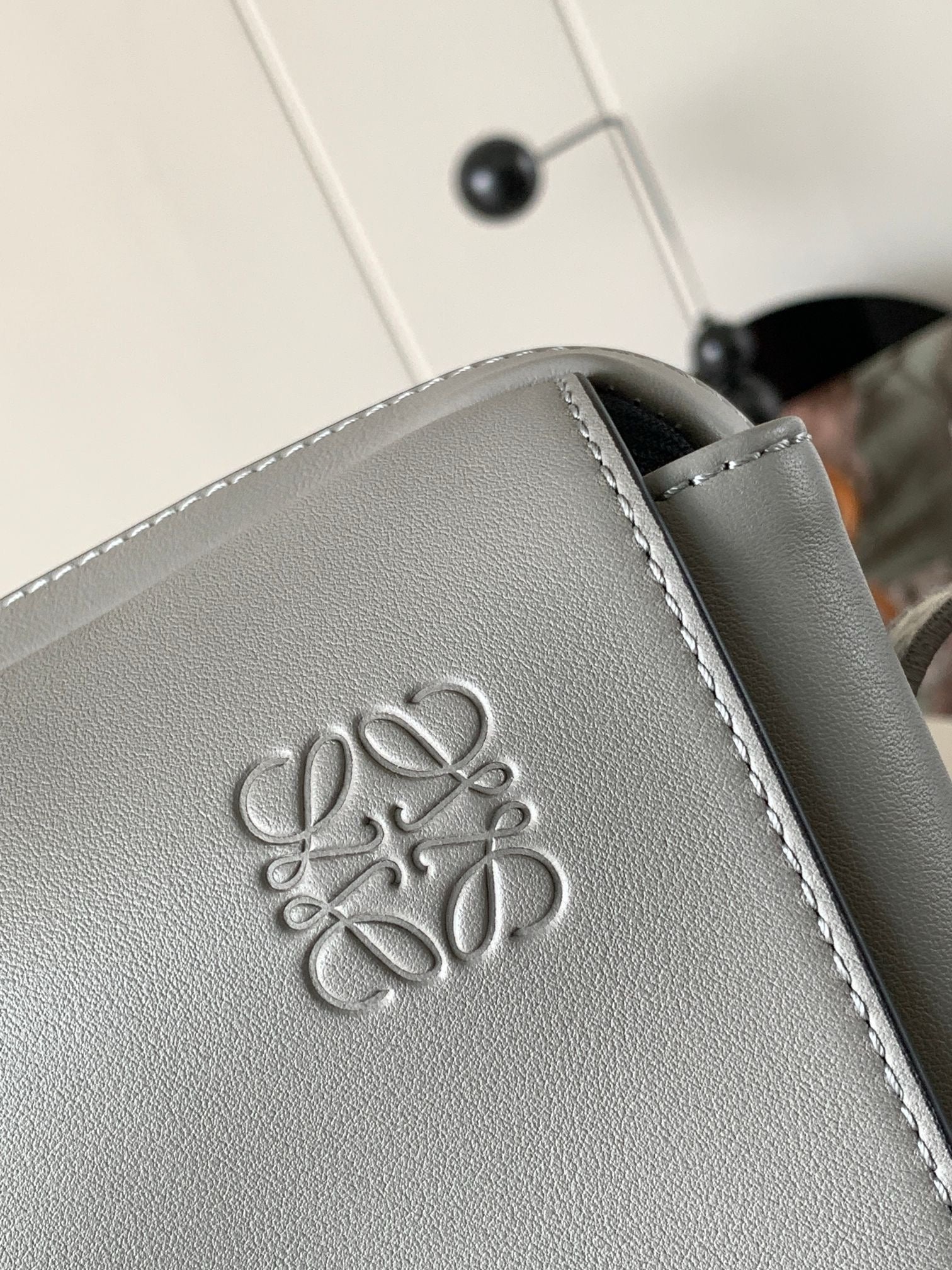 LW Messenger Bag