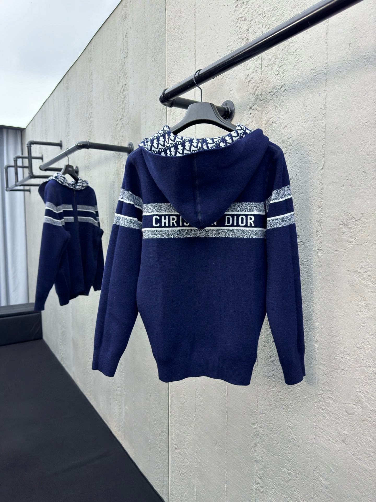 CD Cardigan